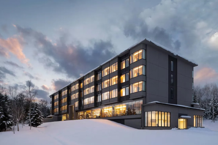 Higashiyama Niseko Village, a Ritz-Carlton Reserve
