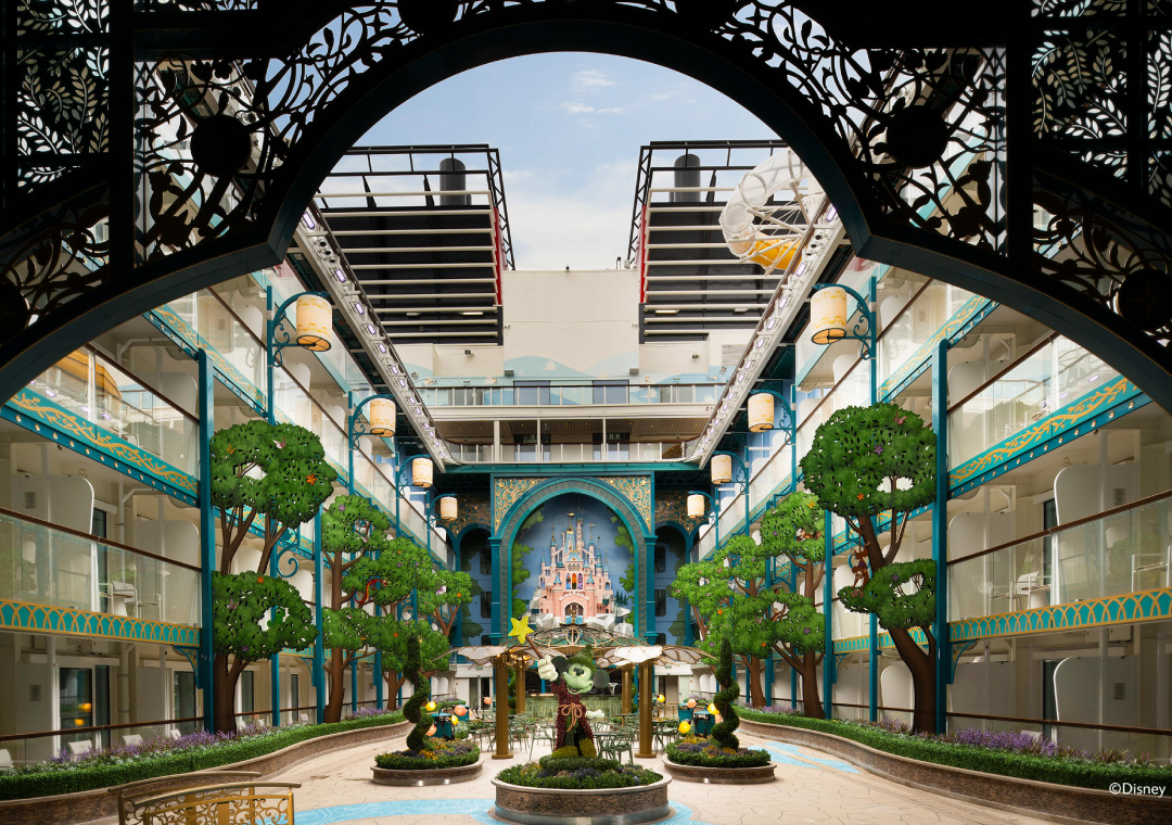 Enjoy these exclusive privileges* when you book the Disney Adventure with UOB Travel